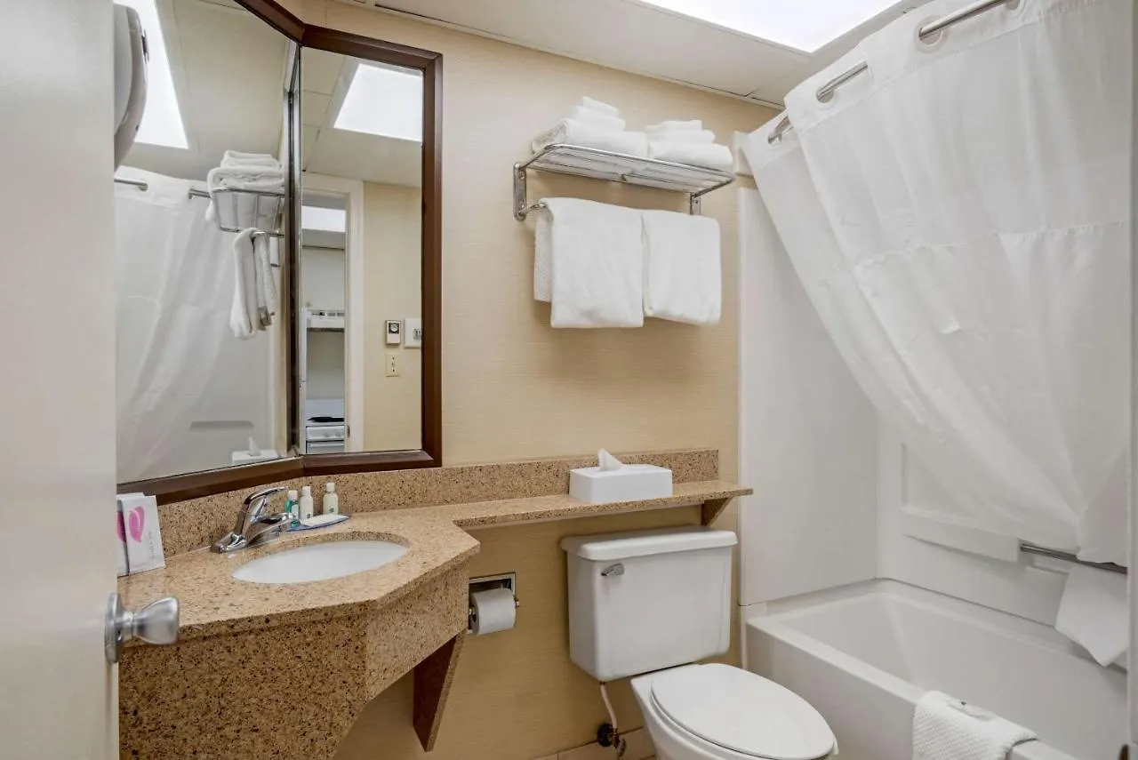 Hotel Quality Inn & Suites Oceanblock Ocean Stadt