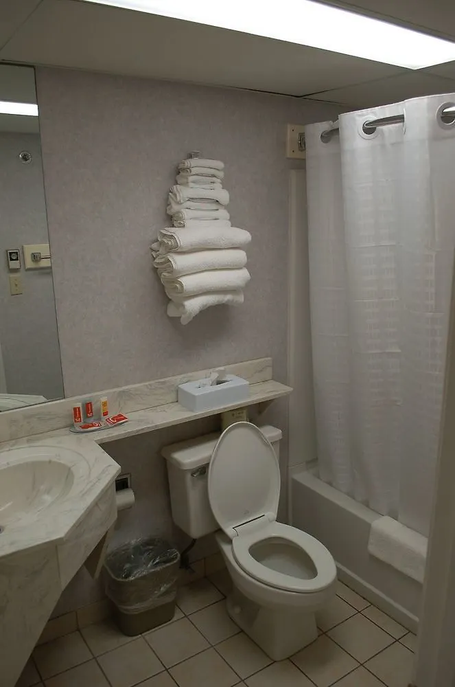 Hotel Quality Inn & Suites Oceanblock Ocean Stadt