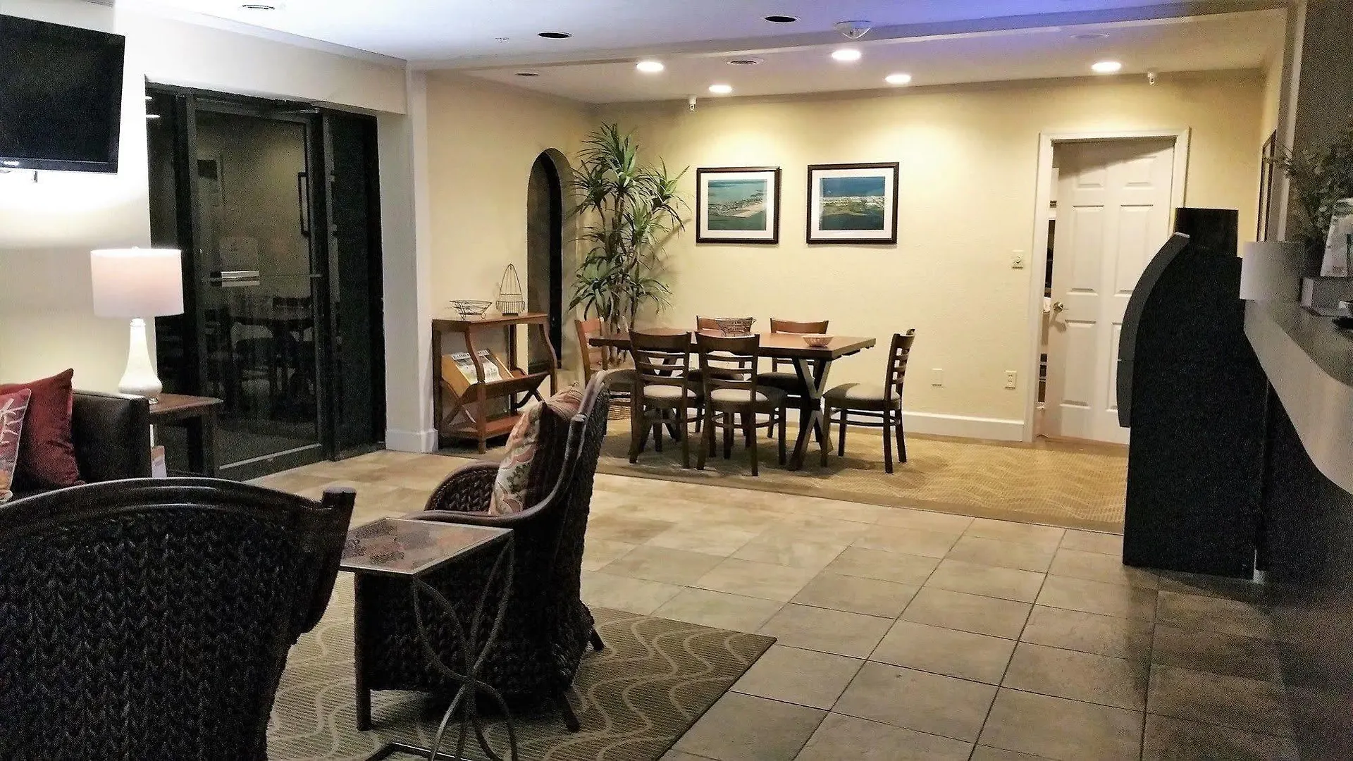Quality Inn & Suites Oceanblock Ocean Stadt USA