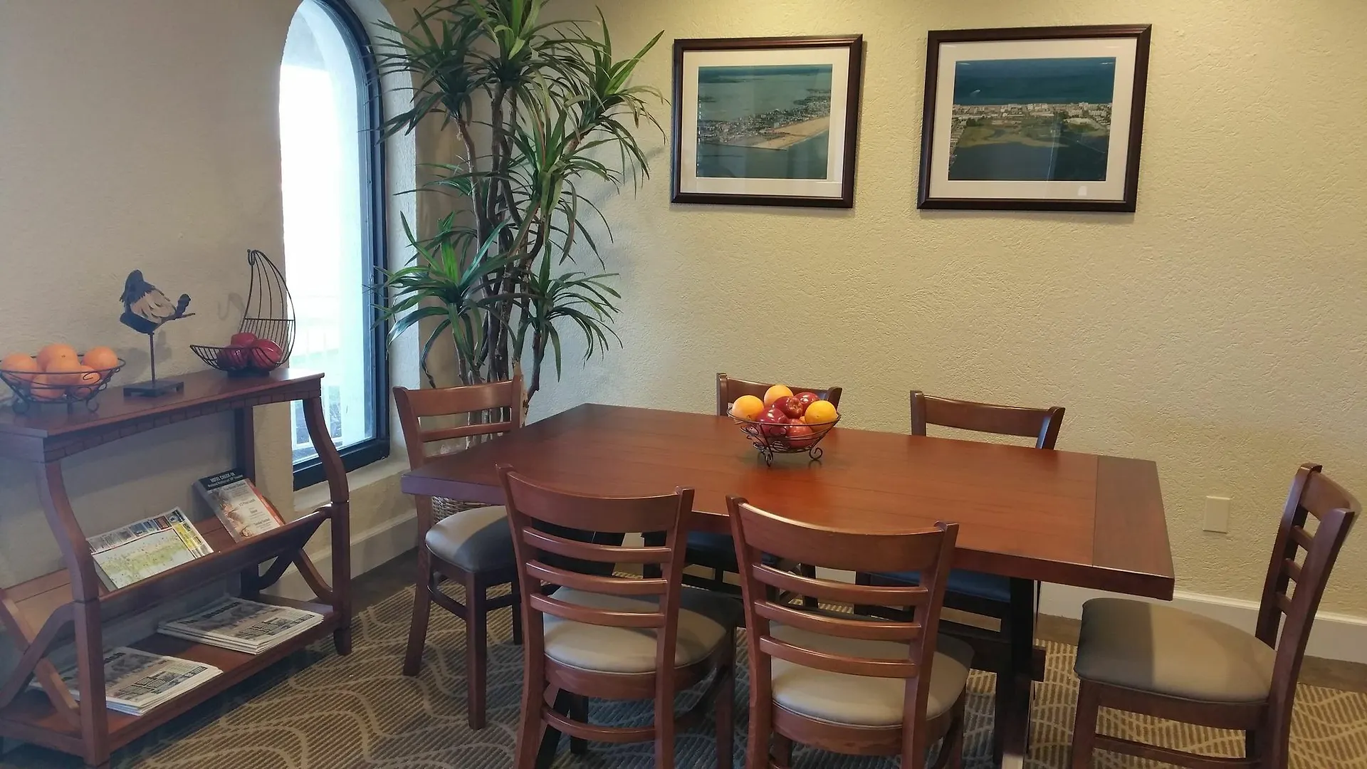 Quality Inn & Suites Oceanblock Ocean Stadt 2*,